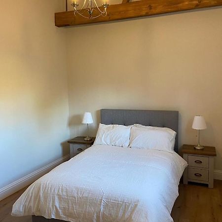 Potcote Farm Stables Accommodation Fudges Stable Тостер Экстерьер фото